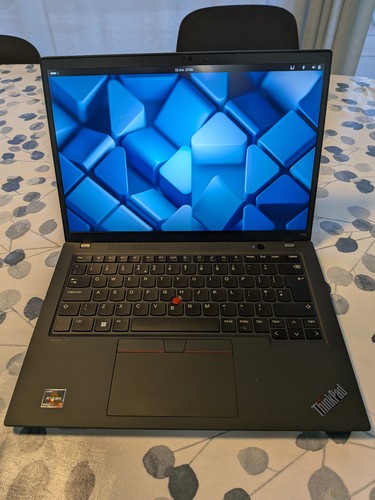 Lenovo thinkpad t14 gen - gen, amd